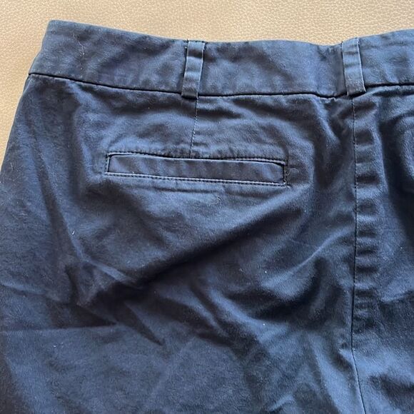 Michael Kors Bermuda Shorts Size 6 - Picture 6 of 11